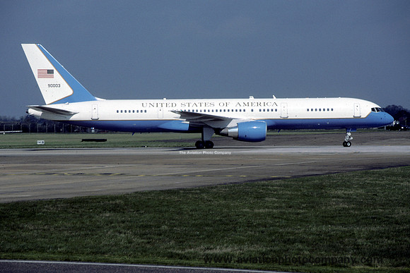 USAF 89 AW 1 AS Boeing C-32A 99-0003 (1999)