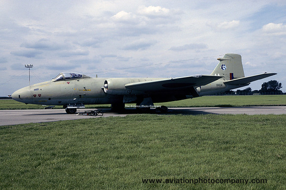 RAF 1 PRU English Electric Canberra PR.9 XH134/AA (1992)