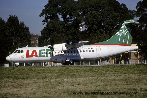 LAER ATR-42 300 LV-ZNV (1999)