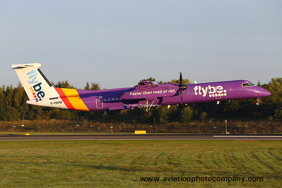 FlyBe DHC-8-400 G-PRPB at Manchester (2015)