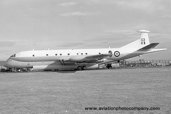 RAF Hawker Siddeley Nimrod MR.1 XV253 (1979)