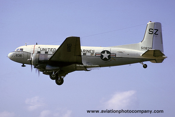 USMC H&MS-17 Douglas C-117D Skytrooper 50838/SZ (1975)
