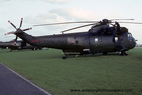 Royal Navy 846 Squadron Westland Sea King HC.4 ZE427/VH (1992)