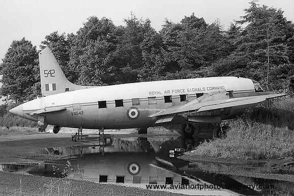 RAF Signals Command Vickers Valetta C.2 VX542