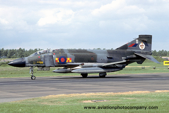 RAF 92 Squadron McDonnell F-4M Phantom FGR.2 XV411/S (1978)