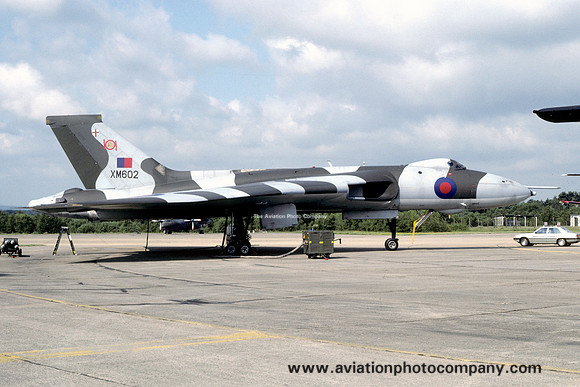 RAF 101 Squadron Avro Vulcan B.2 XM602 (1981)