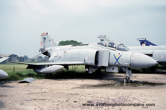 RAF McDonnell F-4M Phantom FGR.2 XT894 dumped at RAF Wattisham (1992)