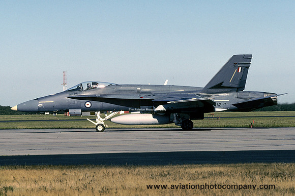 RAAF 77 Squadron McDonnell Douglas F/A-18A A21-7 in dark grey colour scheme (2001)