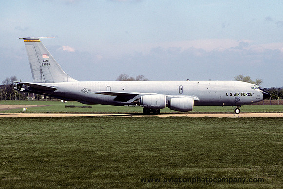USAF 19 ARW 99 ARS Boeing KC-135R Stratotanker 62-3569 at RAF Mildenhall (1999)