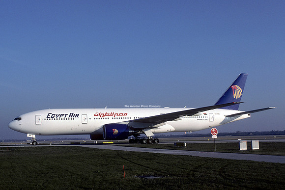 Egypt Air Boeing 777-200 SU-GBS at Munich (1998)