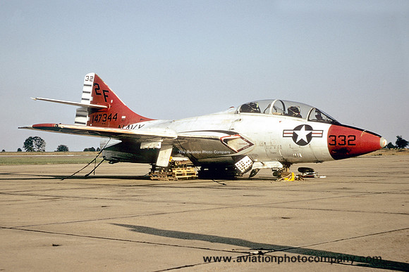 US Navy VT-4 Grumman TF-9J 147344/2F-332 (1973)