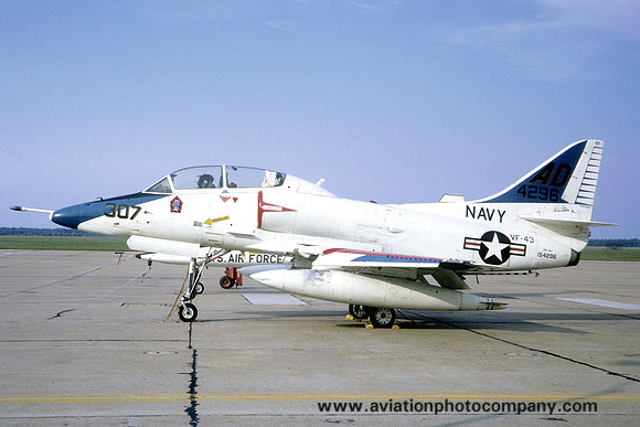 US Navy VF-43 Douglas TA-4J Skyhawk 154296/AD-307 (1973)