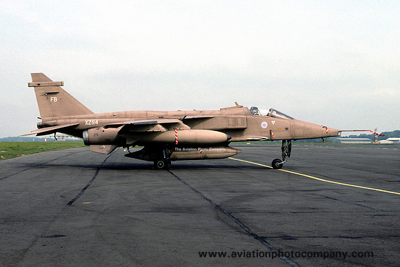 RAF 41 Squadron Sepecat Jaguar GR.1 XZ114/FB (1992)