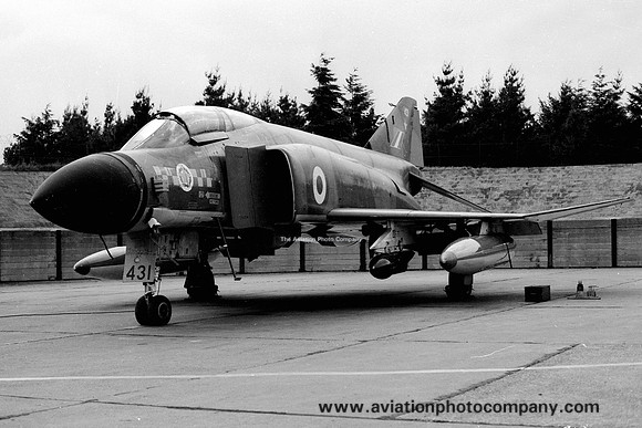 RAF 31 Squadron McDonnell F-4M Phantom FGR.2 XV431 (1971)
