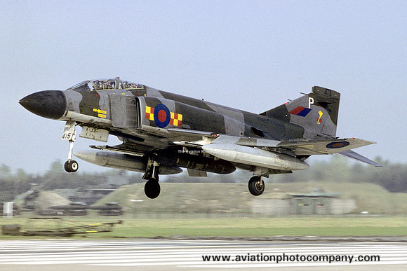 RAF 92 Squadron McDonnell F-4M Phantom FGR.2 XV415/P at RAF Wildenrath (1982)