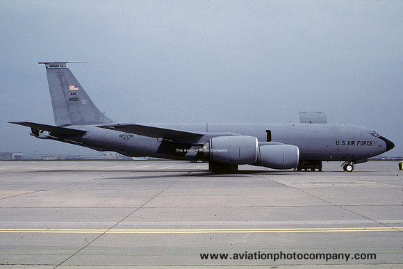 USAF New York ANG 136 ARS Boeing KC-135R 59-1522 at Rhein Main (2000)