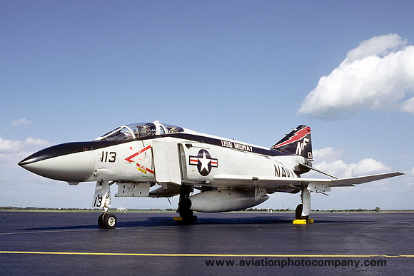 USN VF-161 McDonnell F-4J Phantom 155825/NF113 (1977)