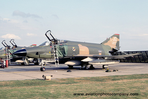 USAF 363 TRW 62 TRS McDonnell RF-4C Phantom 65-0927/JO (1979)