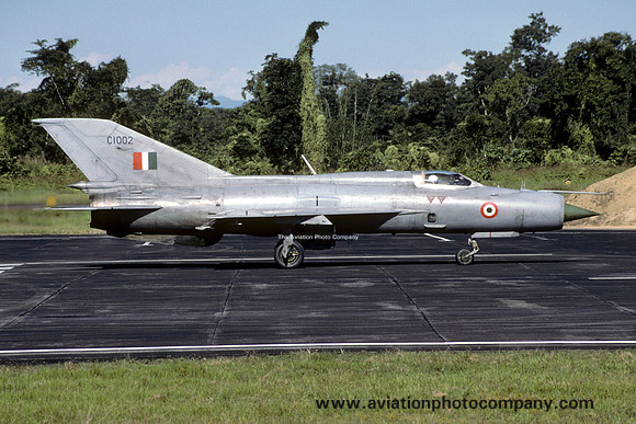 Indian Air Force OCU Mikoyan MiG-21FL C1002 (2002)