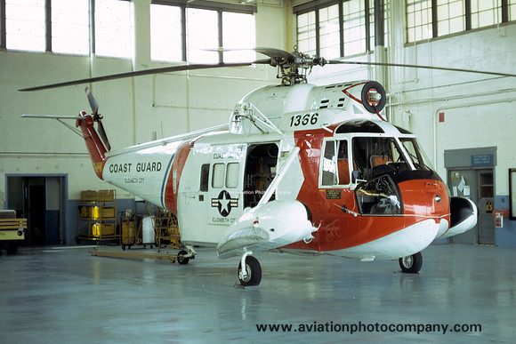 US Coast Guard Elizabeth City Sikorsky HH-52A Seaguard CG1366 (1975)