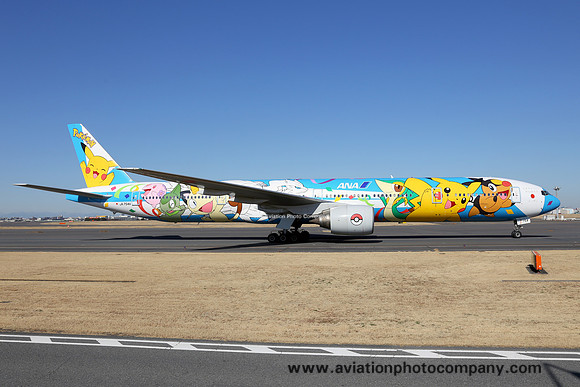 ANA Boeing 777-300 JA754A (Pokeman scheme) at Tokyo Haneda (2014)