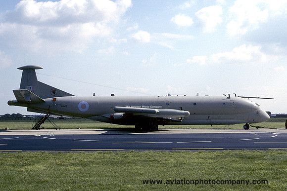 RAF 51 Squadron HS Nimrod R.1 XW665 at RAF Wyton (1992)