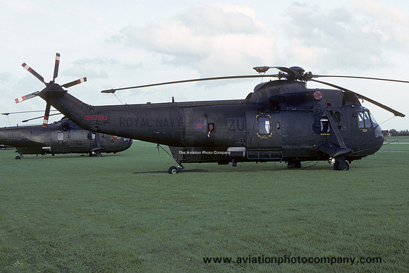 Royal Navy 707 Squadron Westland Sea King HC.4 ZA295/ZU (1992)