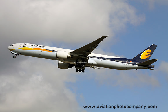 Jet Airways Boeing 777-300ER VT-JEL at London Heathrow (2013)
