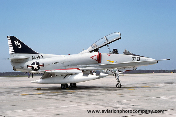 US Navy VA-127 Douglas TA-4J Skyhawk 154632/NJ-710 (1975)