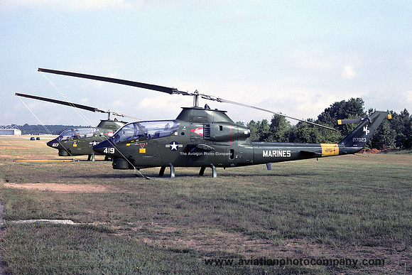USMC HMA-773 Bell AH-1G Cobra 817023/MP-419 (1976)