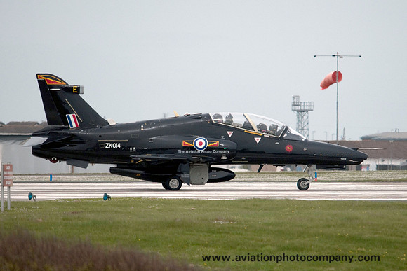 RAF 4 Squadron BAE Hawk T.2 ZK014/E at RAF Valley (2013)