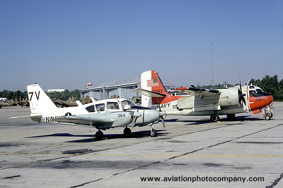 US Navy Glenview Piper U-11A 149064/7V (1973)