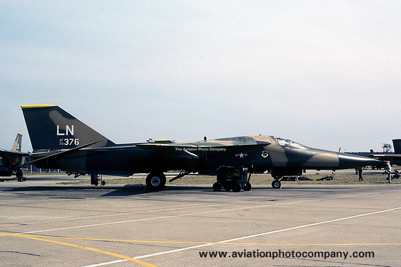 USAF 48 TFW 493 TFS GD F-111F 70-2376/LN at RAF Lakenheath (1980)