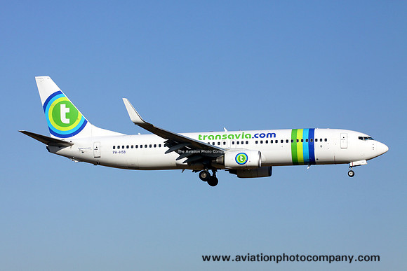 Transavia Boeing 737-800 PH-HSB at Manchester (2013)