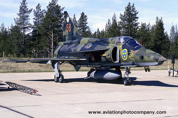 Swedish Air Force F21 SAAB SF-37 Viggen 37967/58 (1991)