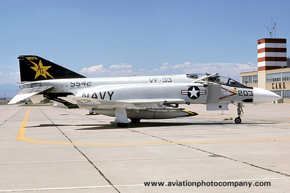 US Navy VF-33 McDonnell F-4J Phantom 155542/AG-203 (1975)