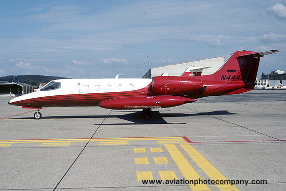 Learjet 35 N444WB (1981)