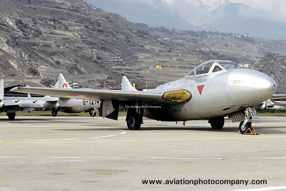 Swiss Air Force De Havilland Vampire T.55 U-1214 (1987)