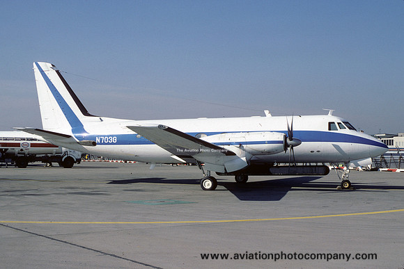 Gulfstream I N703G (1981)