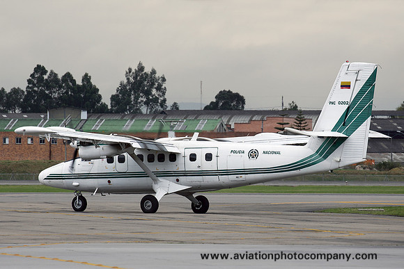 Colombian Police DHC-6-300 Twin Otter PNC0202 (2015)