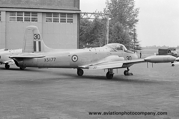 RAF 2 FTS Hunting Jet Provost T.4 XS177 (1967)