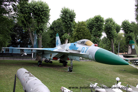 Ukranian Air Force Sukhoi Su-27 07 blue Preserved at Vinnvtsia (2011)