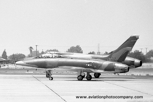 USAF North American F-100F Super Sabre 56-3908 (1968)