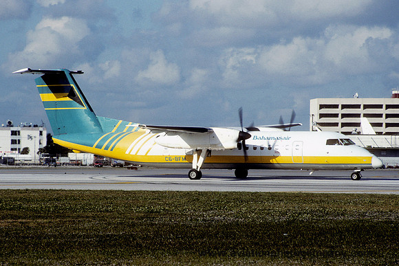 Bahamasair DHC-8-301 C6-BFM at Miami (1992)