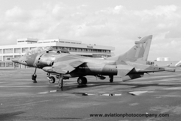 RAF 233 OCU HS Harrier T.4 XW271/R at Newcastle (1979)