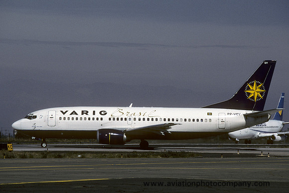 Varig Boeing 737-300 PP-VCY (2000)