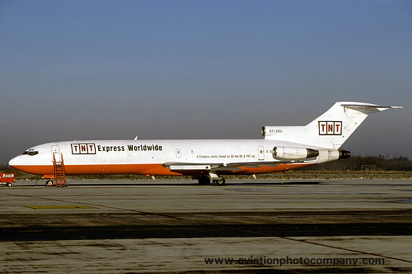 Sterling European/TNT Express Worlwide Boeing 727-243F OY-SEU (1998)