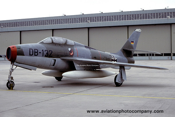 West German Air Force JBG32 Republic F-84F DB+132 (1988)