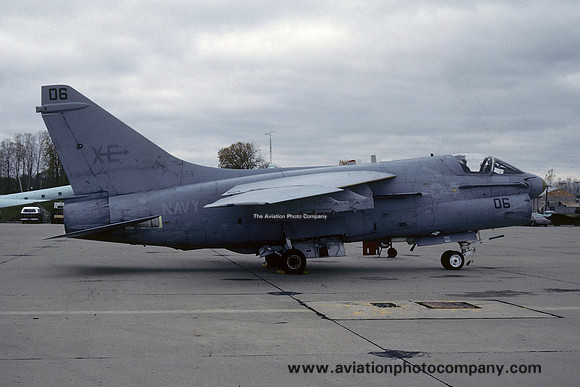 US Navy VX-5 LTV A-7E Corsair 160724/XE-06 (1983)