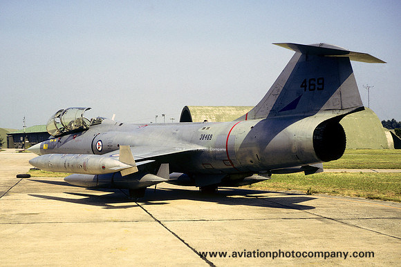 Norwegian Air Force 334 Skv Lockheed TF-104G Starfighter 38469 (1981)
